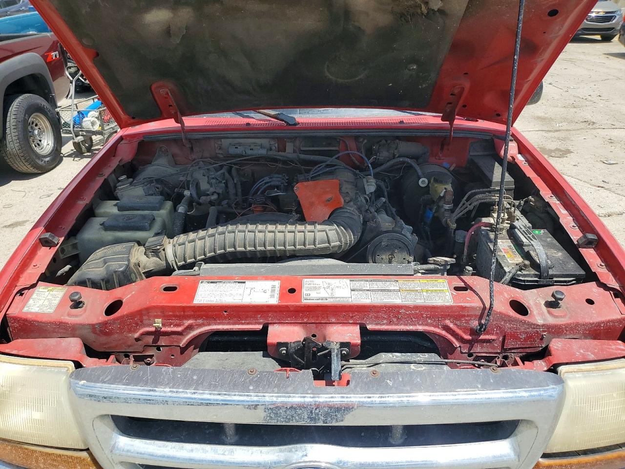 1999 Ford Ranger Super Cab Red vin: 1FTZR15X2XPB57958