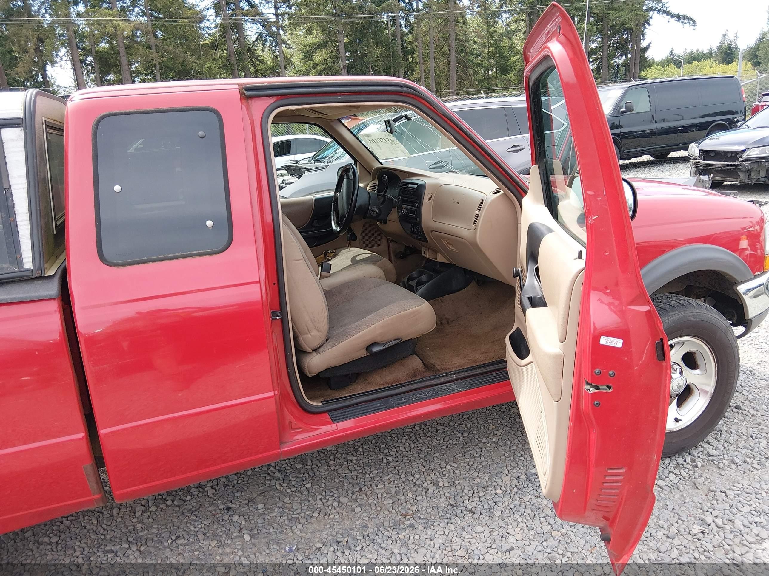 2000 Ford Ranger Xlt Red vin: 1FTZR15X3YPC04982