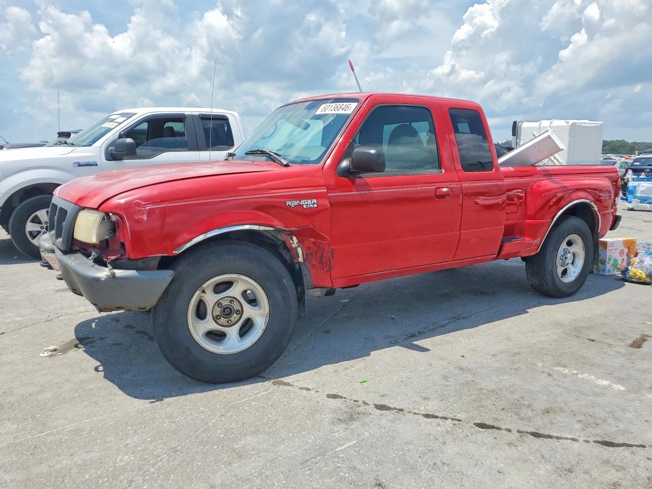 1998 Ford Ranger Super Cab Red vin: 1FTZR15X4WTA73517