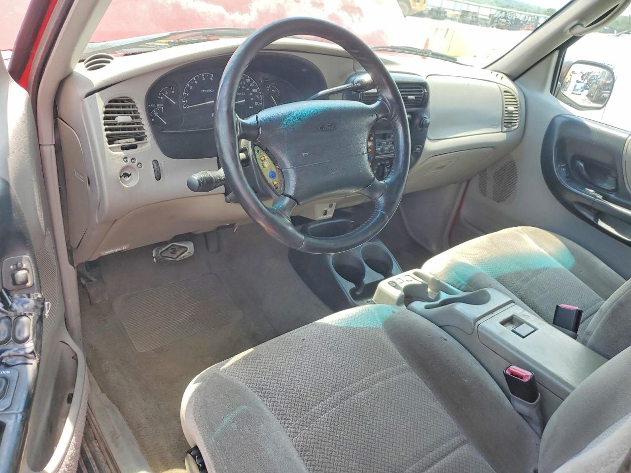1998 Ford Ranger Super Cab Red vin: 1FTZR15X4WTA73517