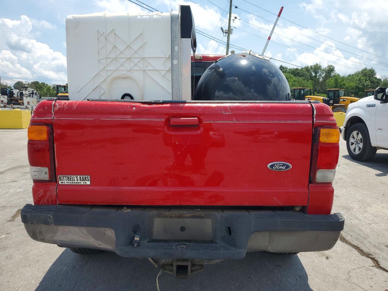 1998 Ford Ranger Super Cab Red vin: 1FTZR15X4WTA73517