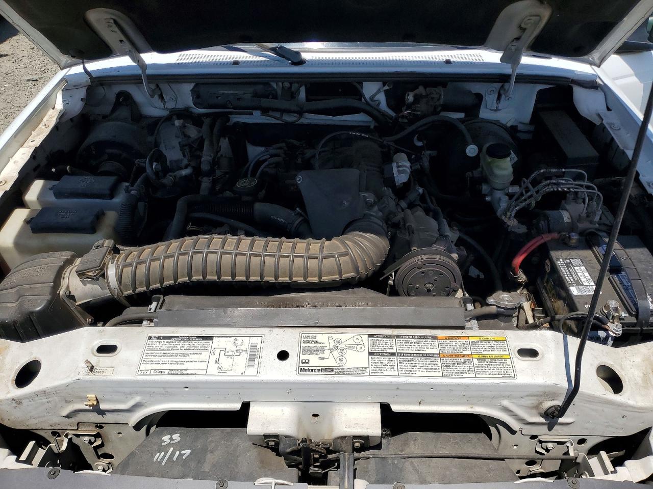 1999 Ford Ranger Super Cab White vin: 1FTZR15X4XTA26327