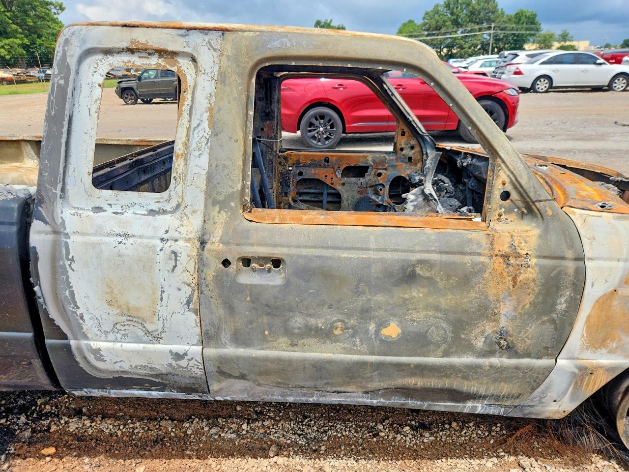 2000 Ford Ranger Super Cab Burn vin: 1FTZR15X4YTA21162