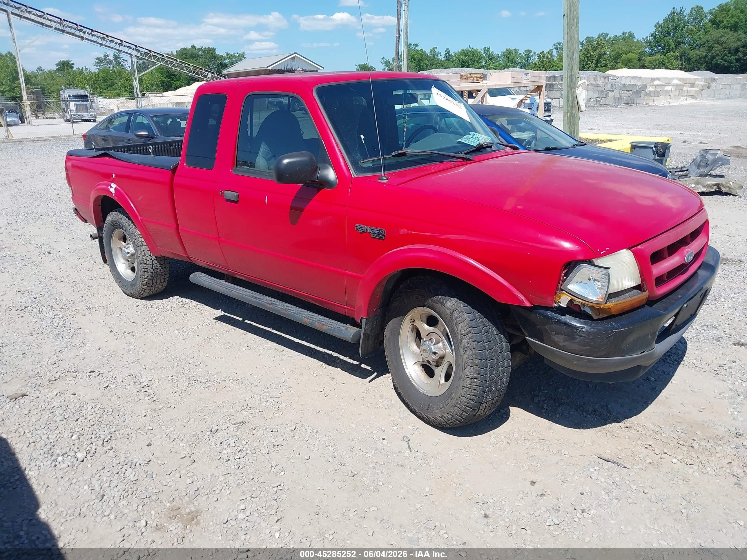 2000 Ford Ranger Xlt Красный vin: 1FTZR15X4YTA31738