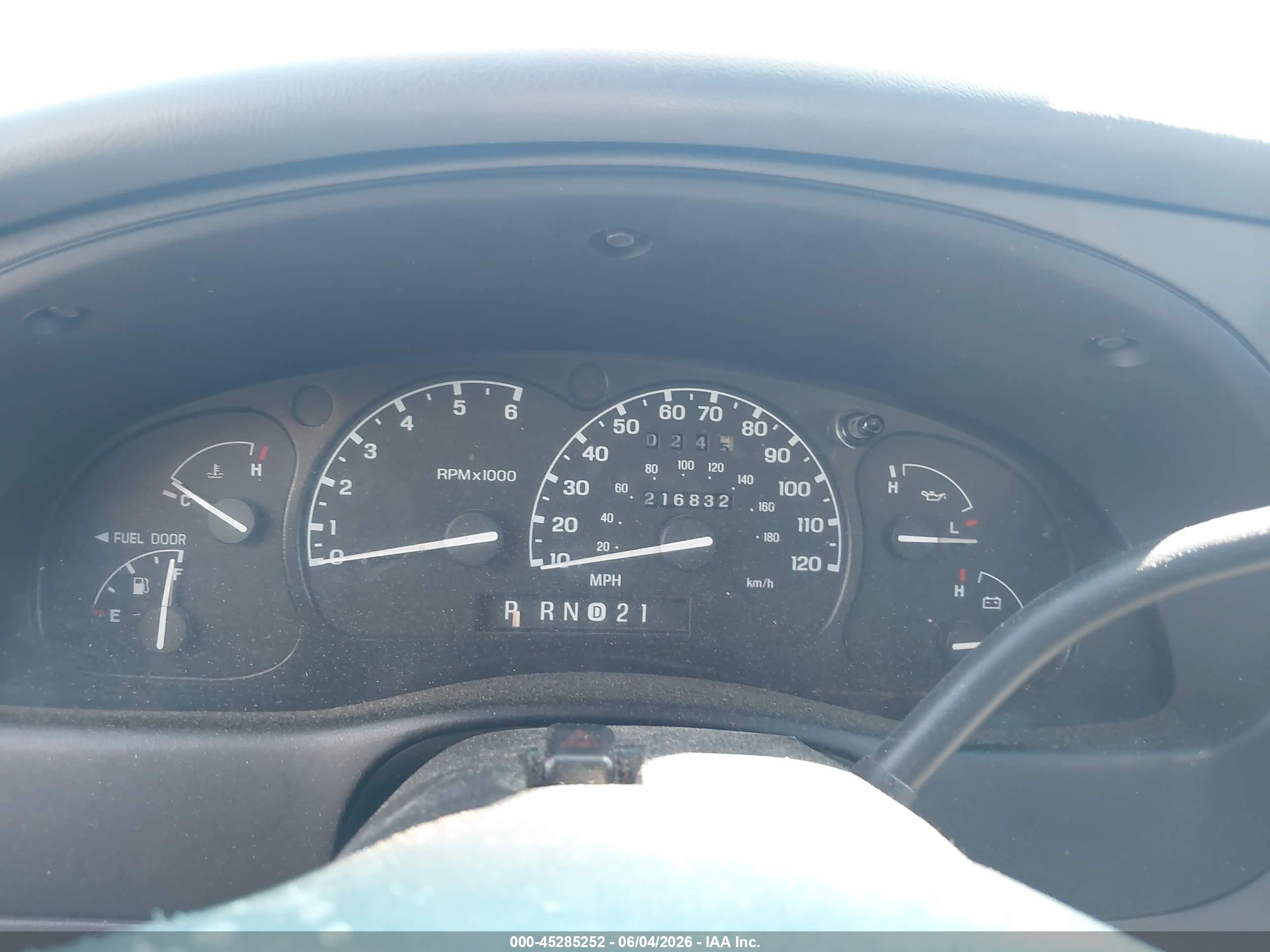 2000 Ford Ranger Xlt Красный vin: 1FTZR15X4YTA31738