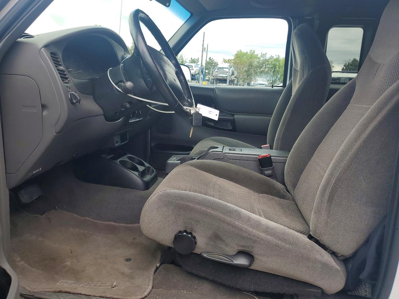 2000 Ford Ranger Super Cab White vin: 1FTZR15X7YPB87698