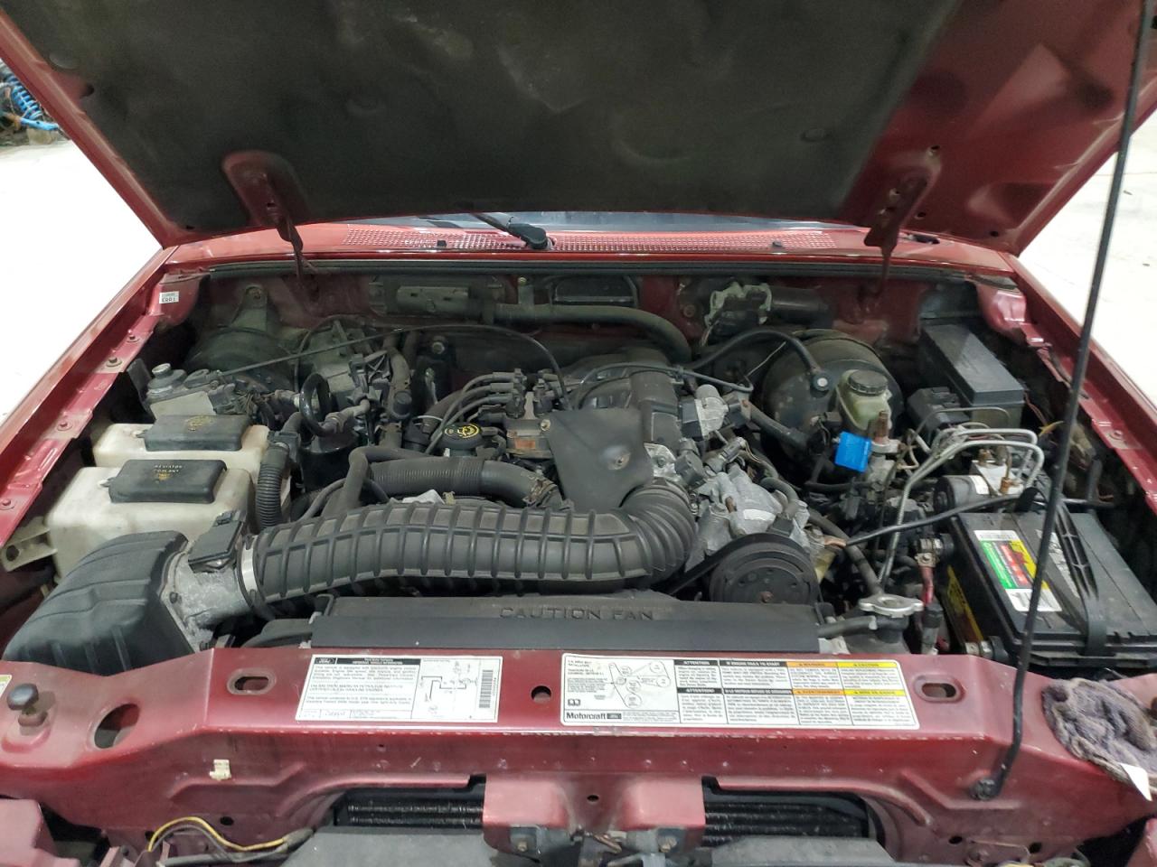 2000 Ford Ranger Super Cab Burgundy vin: 1FTZR15X7YTA39610