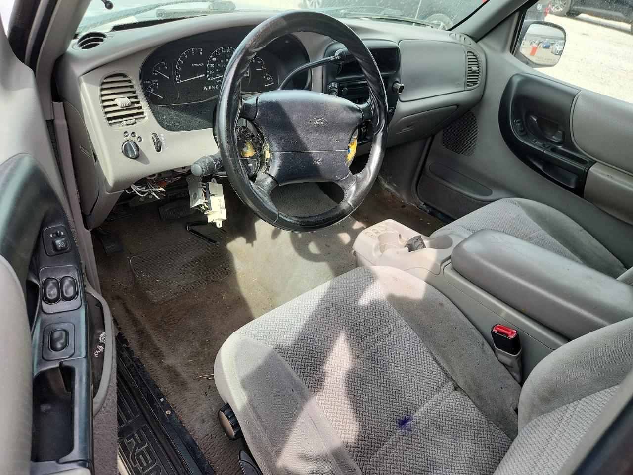 1998 Ford Ranger Super Cab Зеленый vin: 1FTZR15X8WPA76834