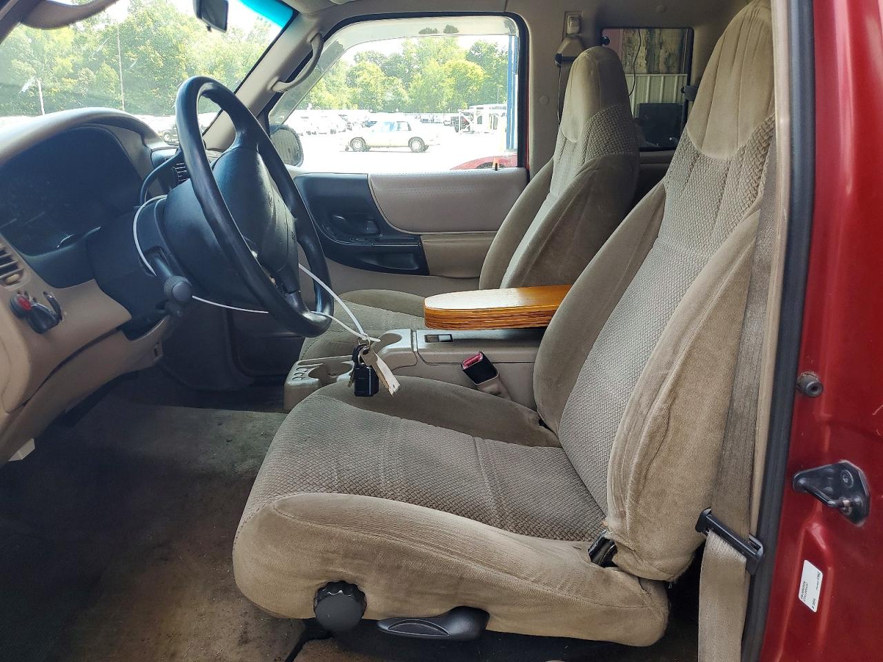 1998 Ford Ranger Super Cab Красный vin: 1FTZR15X8WTA04572