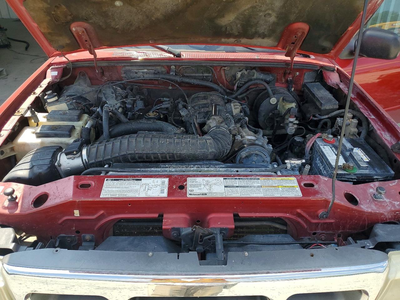 1998 Ford Ranger Super Cab Красный vin: 1FTZR15X8WTA04572