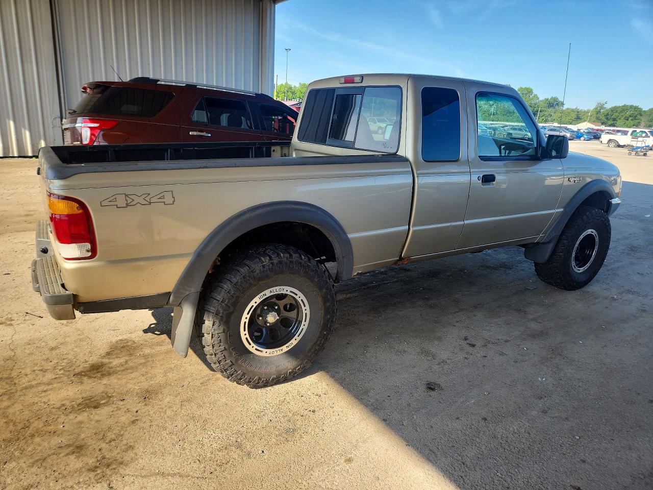 1999 Ford Ranger Super Cab Tan vin: 1FTZR15X8XPB09896