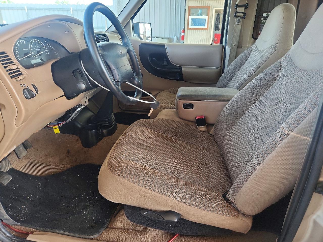 1999 Ford Ranger Super Cab Tan vin: 1FTZR15X8XPB09896