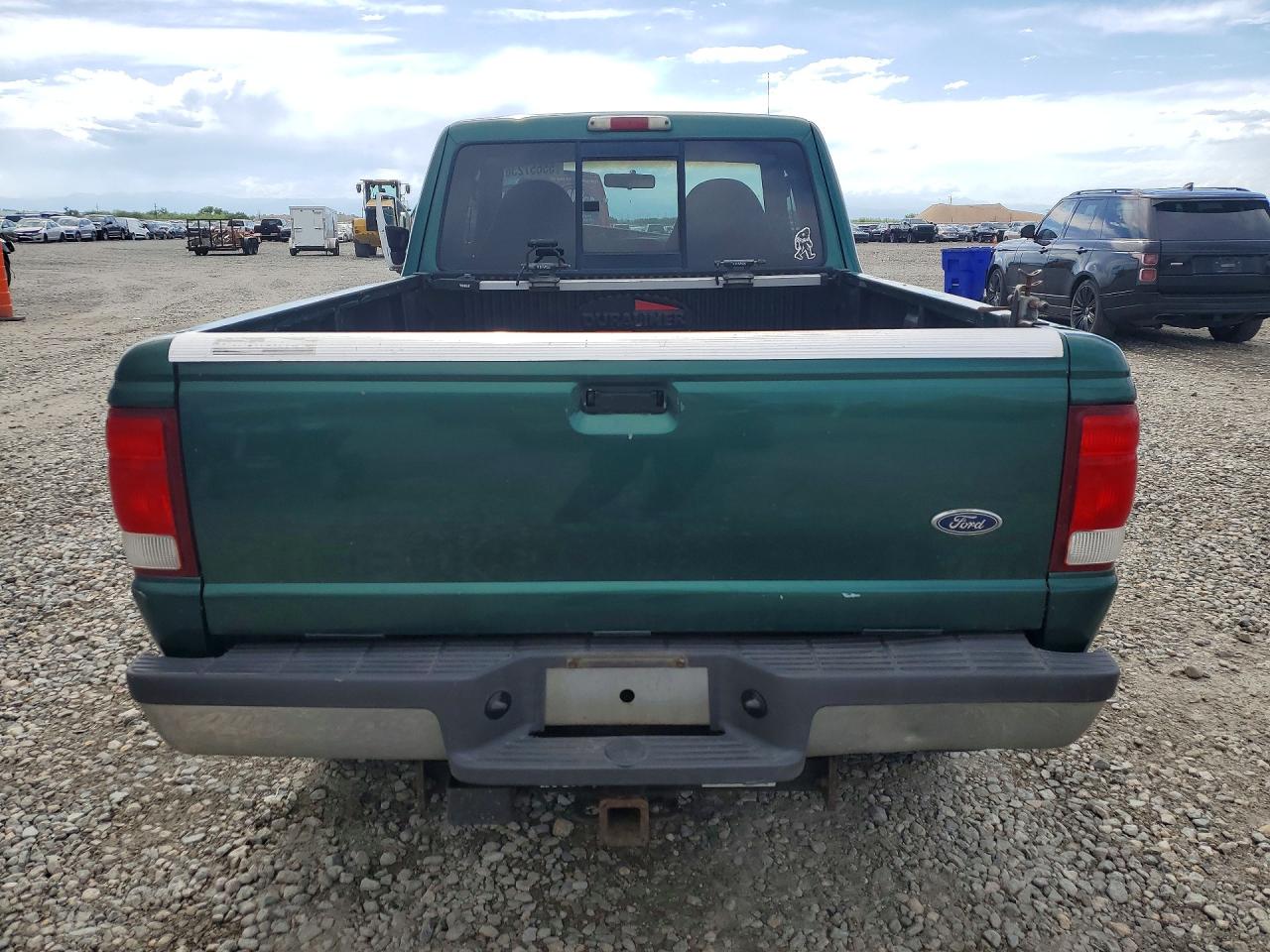 2000 Ford Ranger Super Cab Green vin: 1FTZR15X8YTB36170