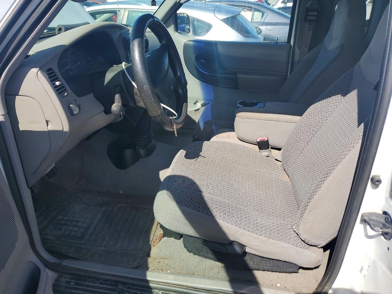 1998 Ford Ranger Super Cab White vin: 1FTZR15X9WTA69785