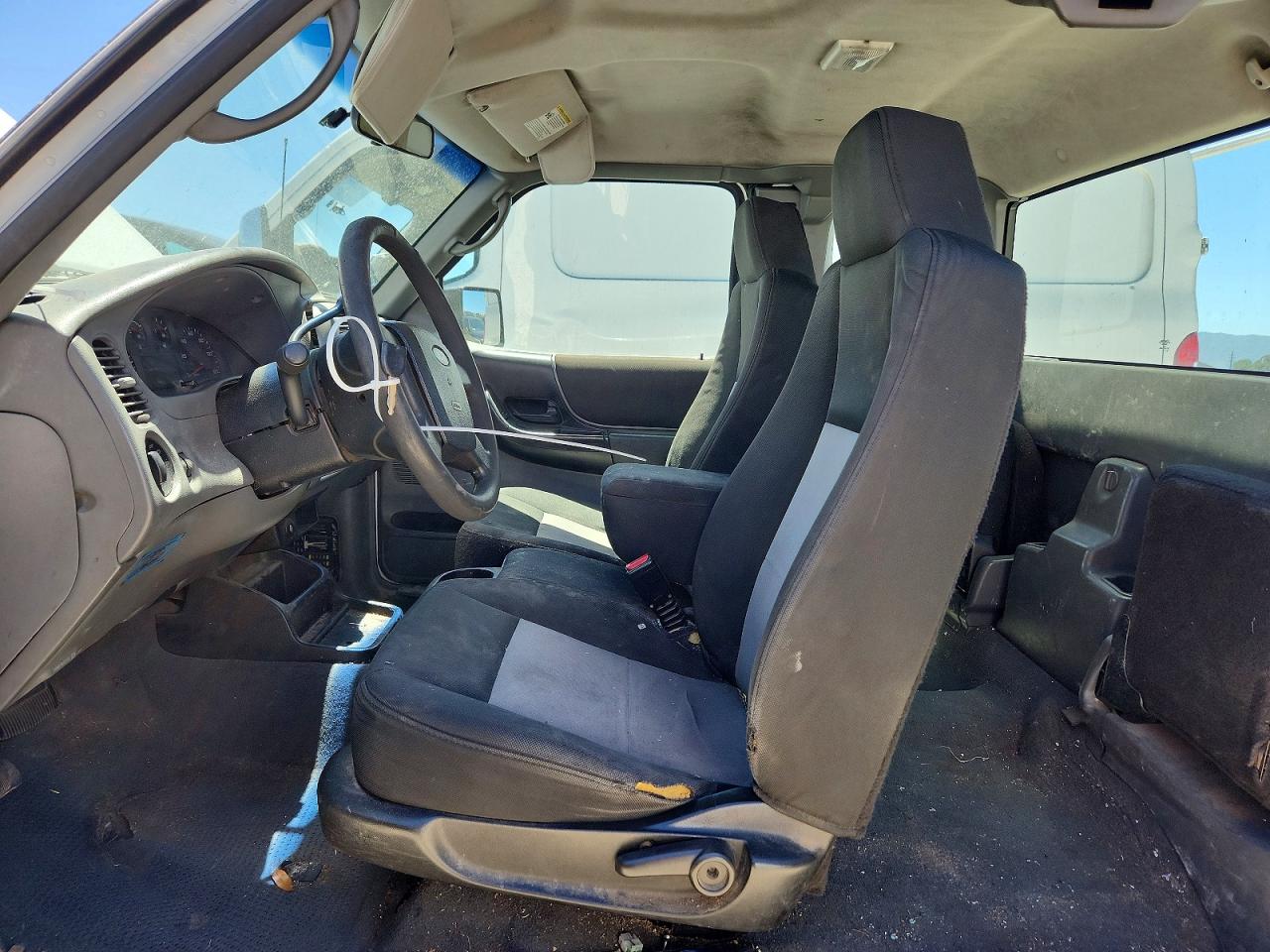 2009 Ford Ranger Super Cab White vin: 1FTZR44E89PA31267