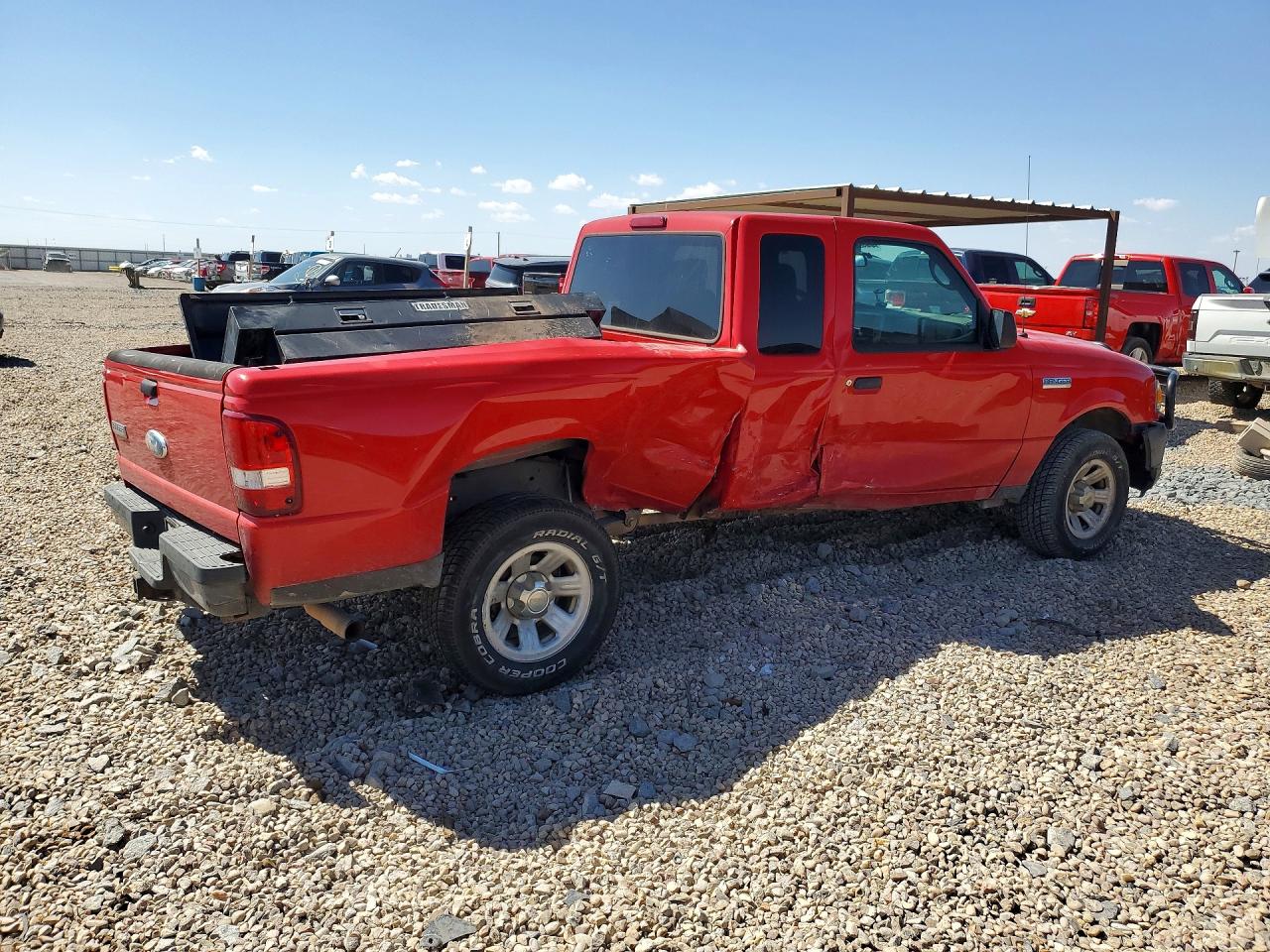 2007 Ford Ranger Super Cab Red vin: 1FTZR44U17PA51574