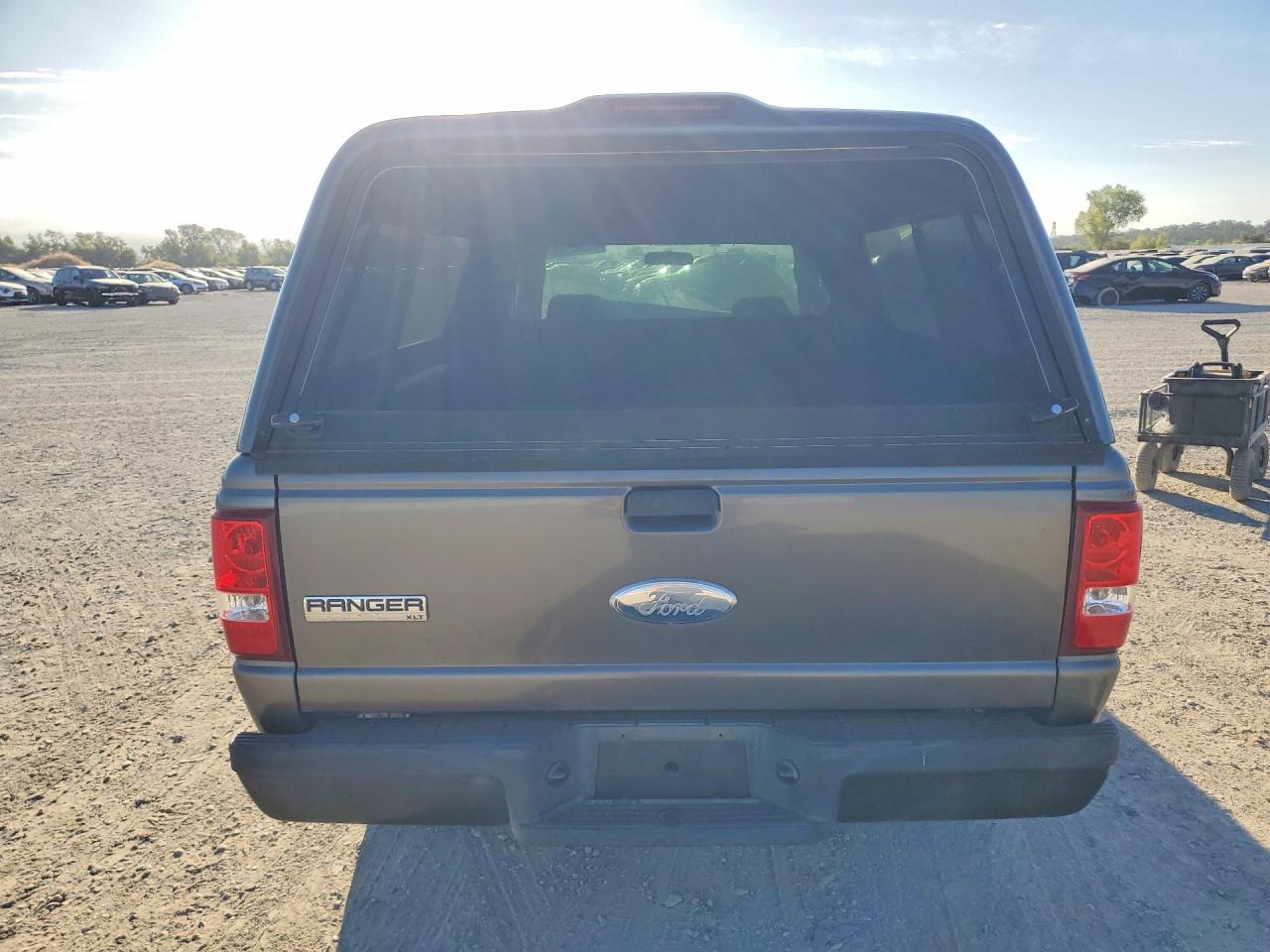 2006 Ford Ranger Super Cab Gray vin: 1FTZR44U76PA30484