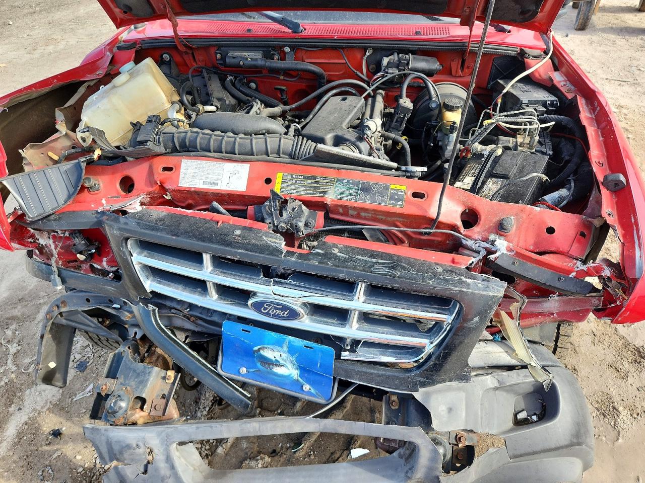 2003 Ford Ranger Super Cab Red vin: 1FTZR44V23PA95148