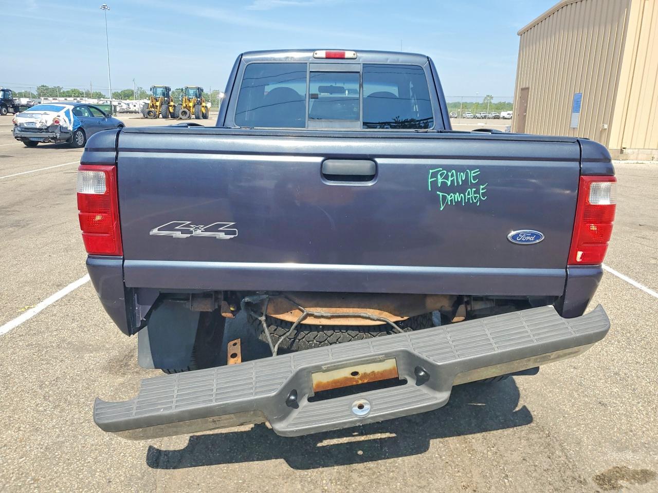 2002 Ford Ranger Super Cab Синий vin: 1FTZR45E12TA01894