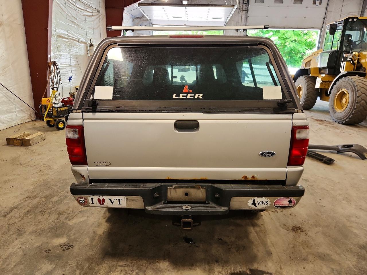 2004 Ford Ranger Super Cab Silver vin: 1FTZR45E14PA29772