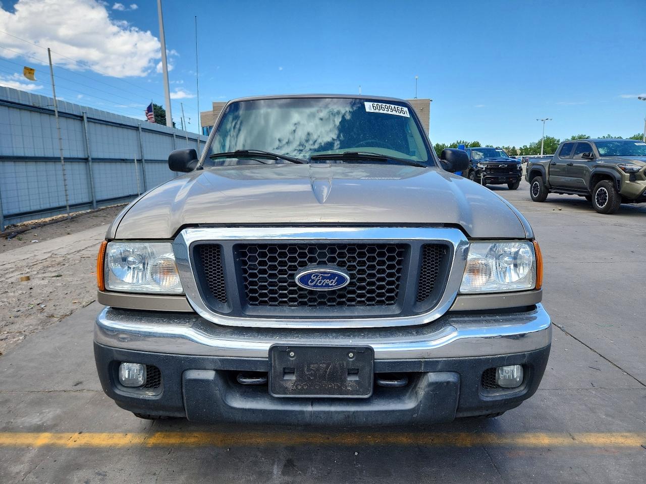 2004 Ford Ranger Super Cab Tan vin: 1FTZR45E14TA15328