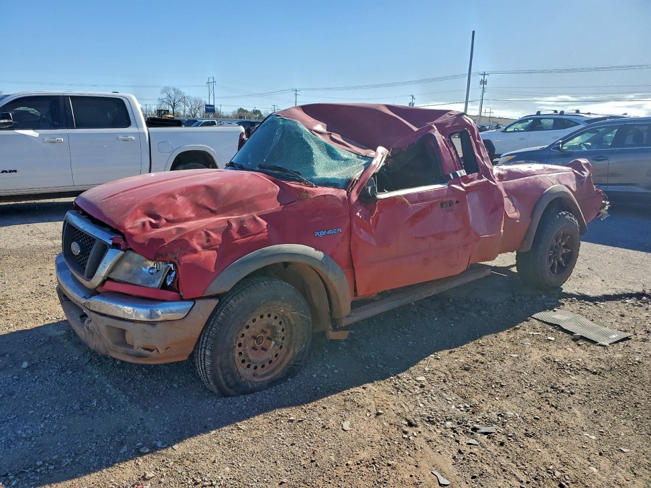 2005 Ford Ranger Super Cab Red vin: 1FTZR45E15PA71179