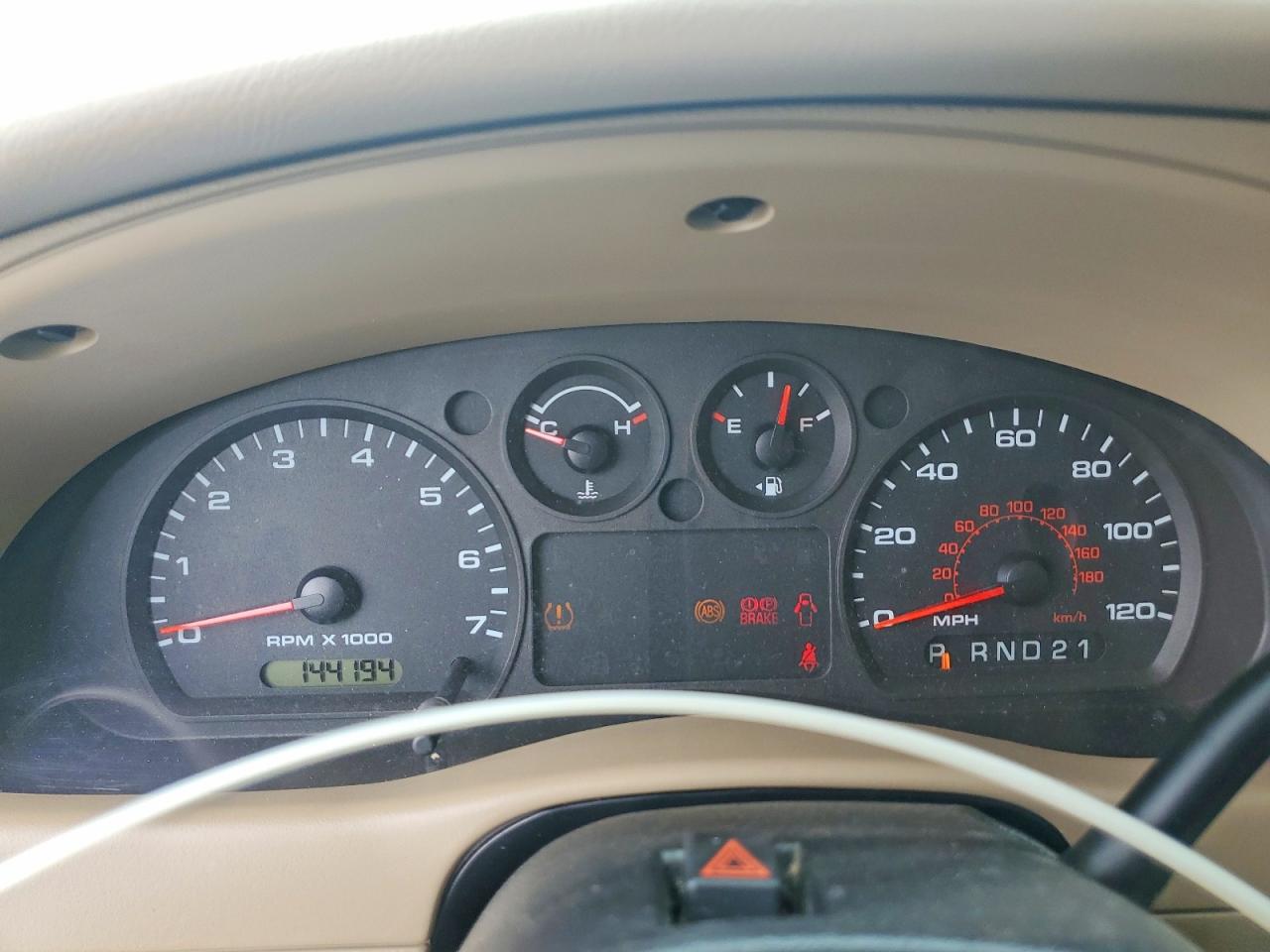 2007 Ford Ranger Super Cab White vin: 1FTZR45E17PA04584