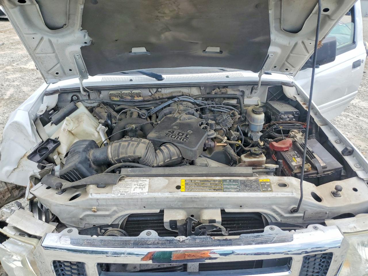 2007 Ford Ranger Super Cab White vin: 1FTZR45E17PA04584