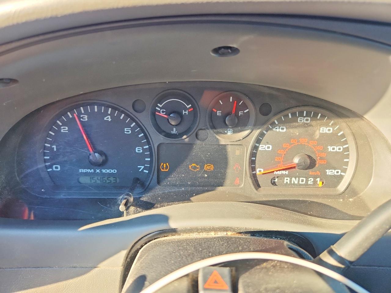 2009 Ford Ranger Super Cab Red vin: 1FTZR45E19PA37202