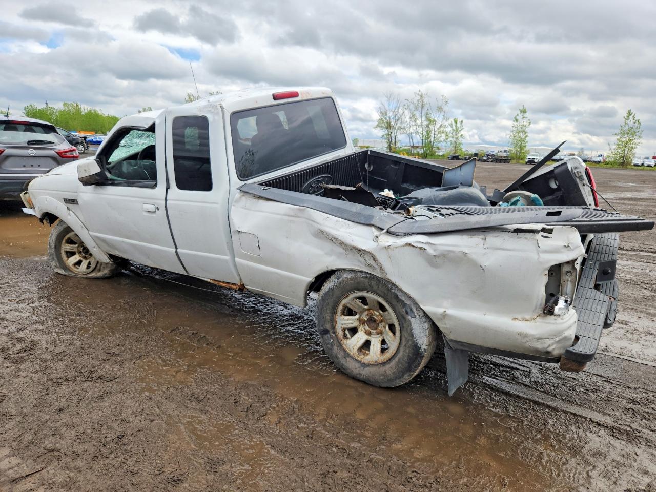 2009 Ford Ranger Super Cab White vin: 1FTZR45E19PA61905