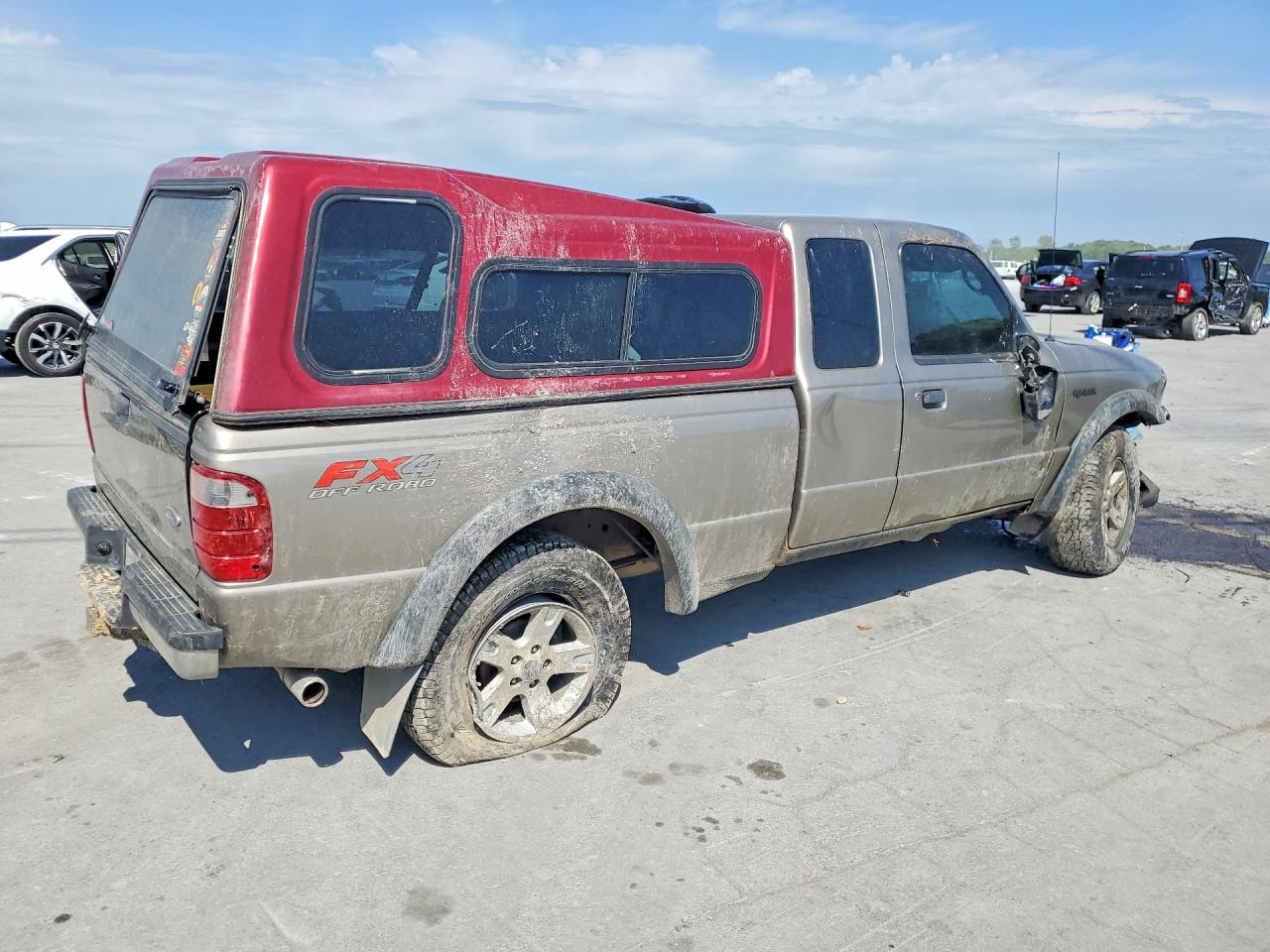 2005 Ford Ranger Super Cab Tan vin: 1FTZR45E25PA65794