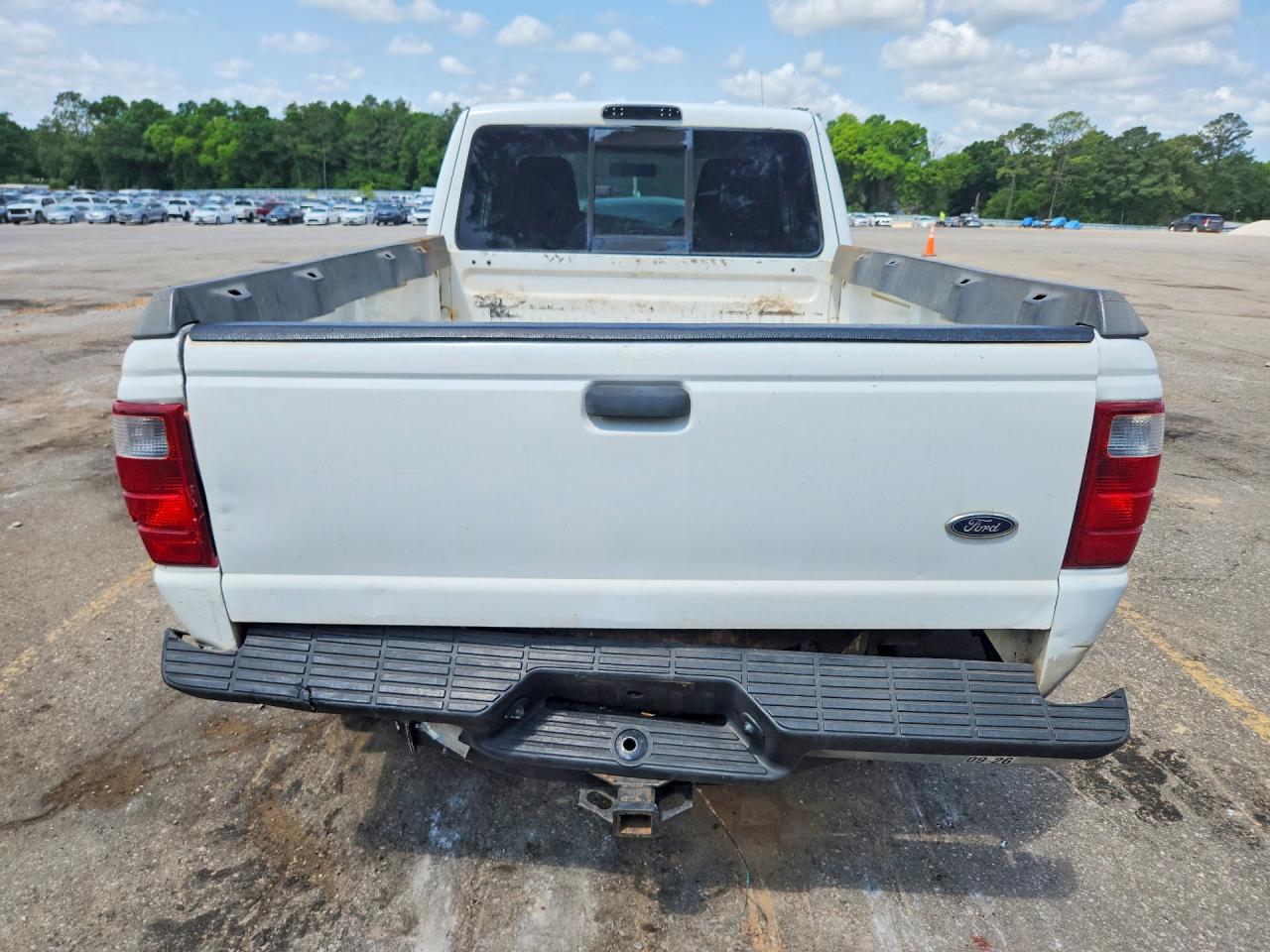 2003 Ford Ranger Super Cab White vin: 1FTZR45E33PA08582