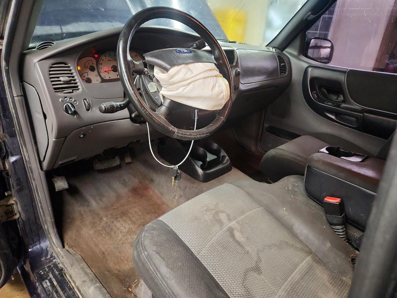 2003 Ford Ranger Super Cab Blue vin: 1FTZR45E33PB47644