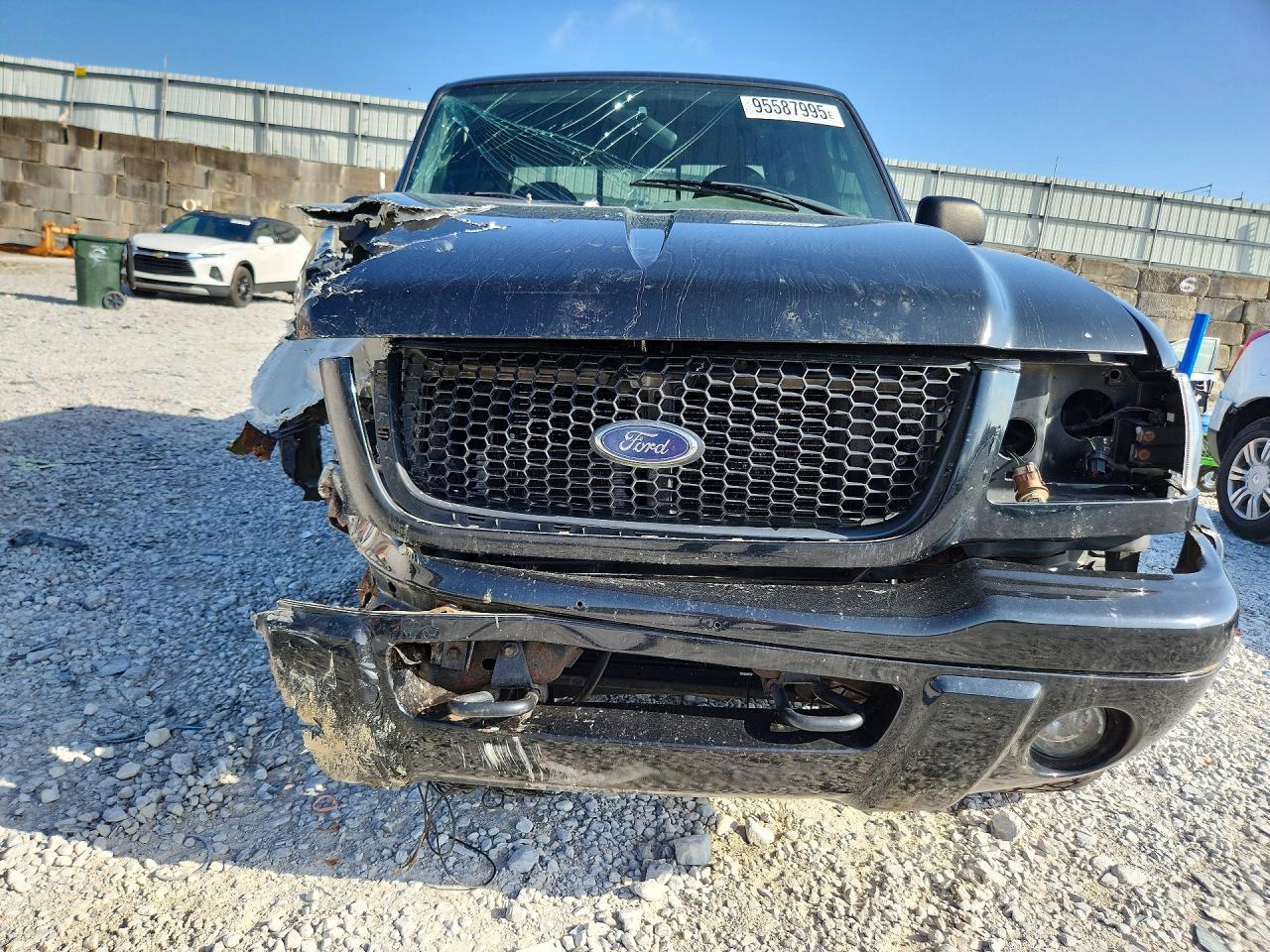 2003 Ford Ranger Super Cab Черный vin: 1FTZR45E33TA21808