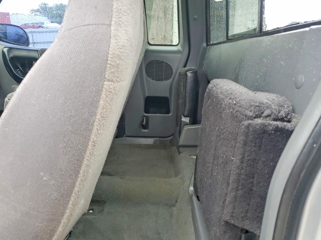 2004 Ford Ranger Super Cab Серебряный vin: 1FTZR45E34PA96566