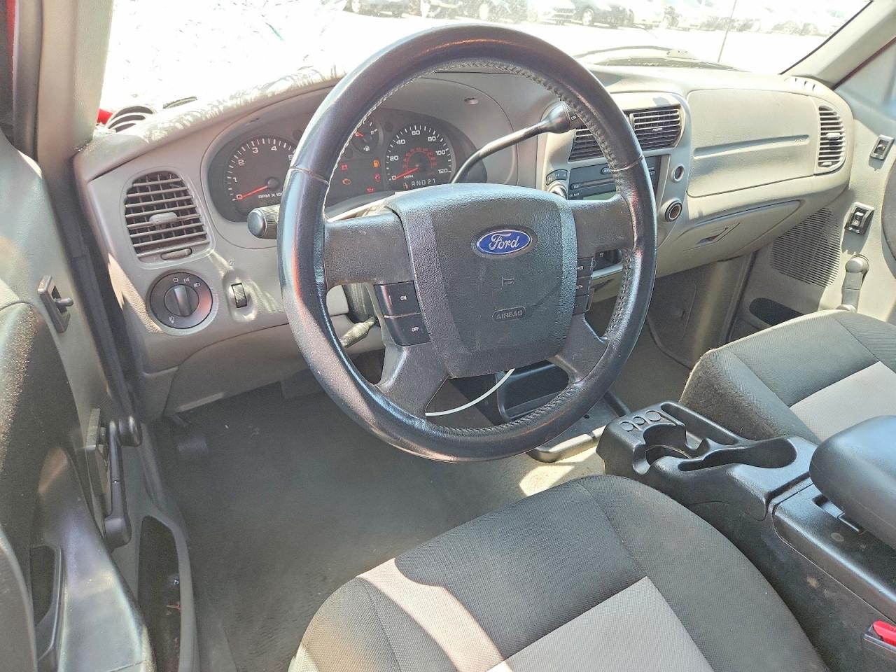 2008 Ford Ranger Super Cab Red vin: 1FTZR45E38PA59037
