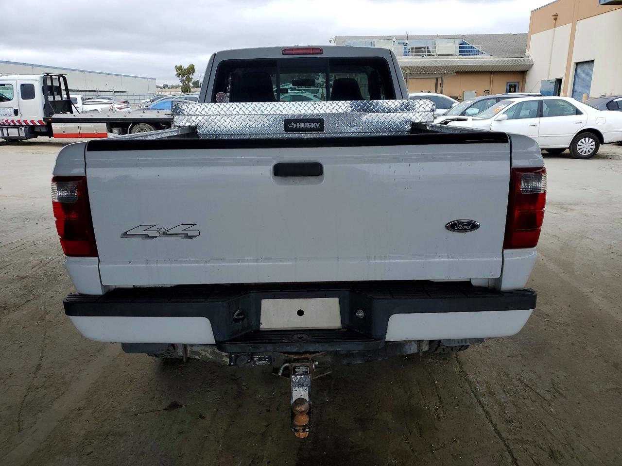 2005 Ford Ranger Super Cab White vin: 1FTZR45E45PA61925