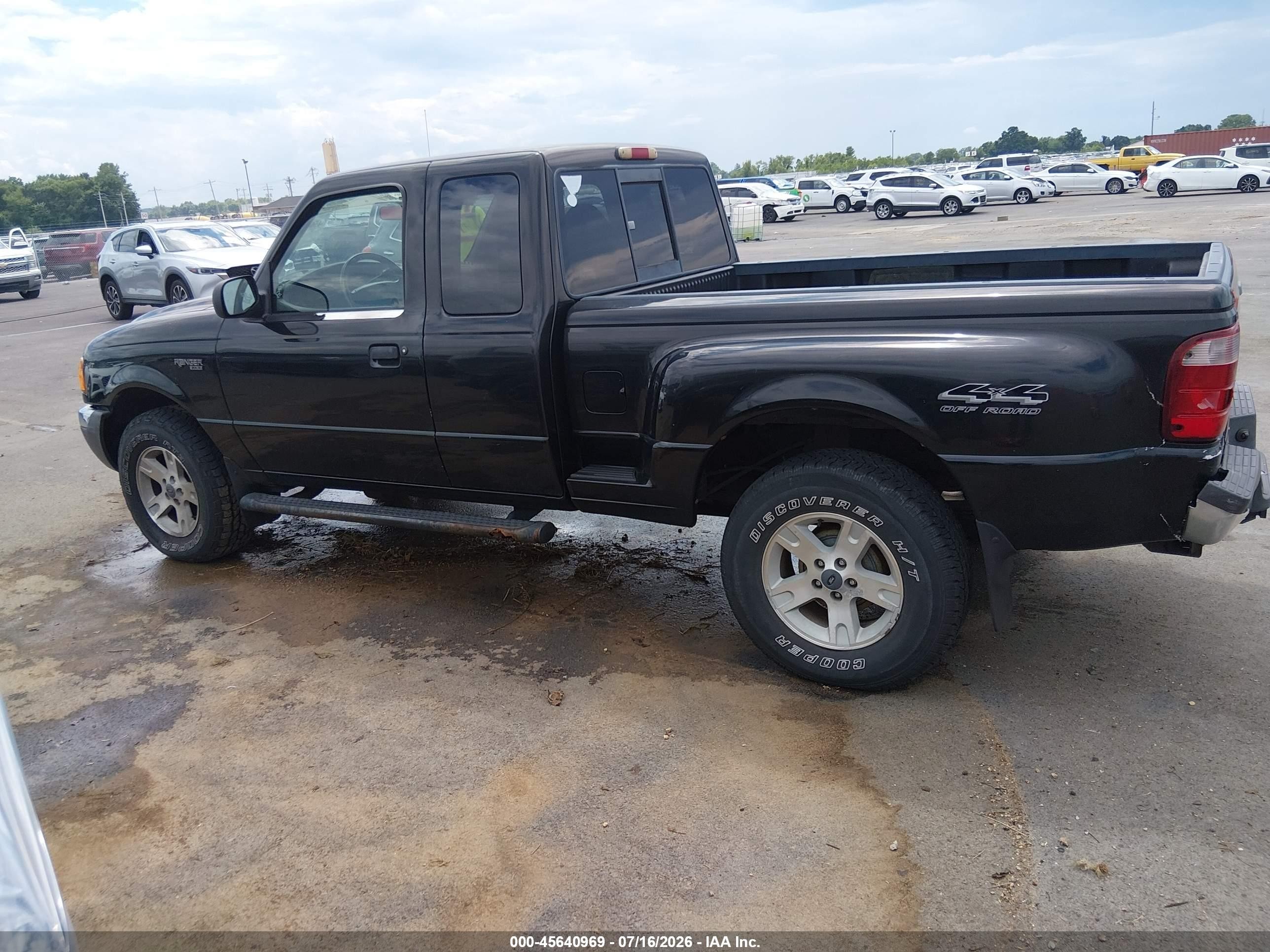 2002 Ford Ranger Edge/xlt Black vin: 1FTZR45E52PB00033