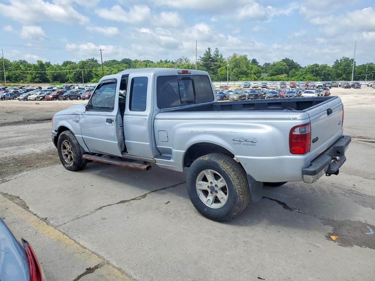 2002 Ford Ranger Super Cab Silver vin: 1FTZR45E52TA75738