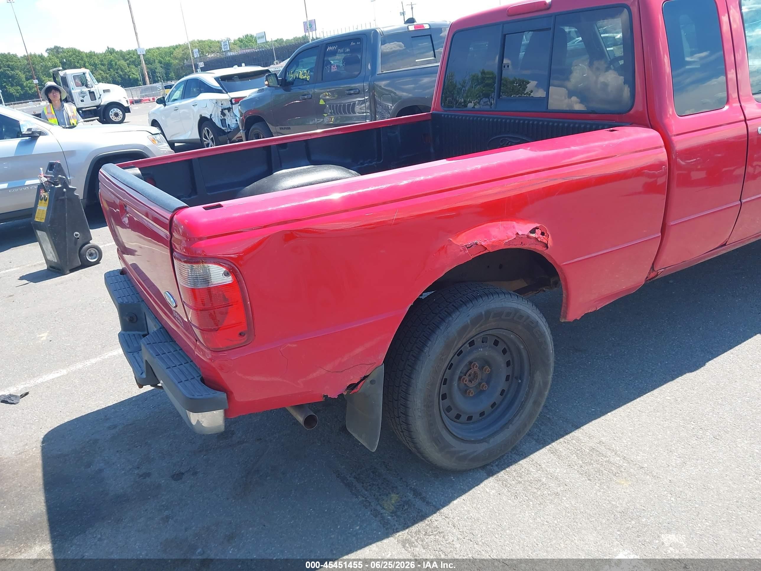 2005 Ford Ranger Edge/fx4 Level Ii/fx4 Off-road/xlt Red vin: 1FTZR45E55PA12989