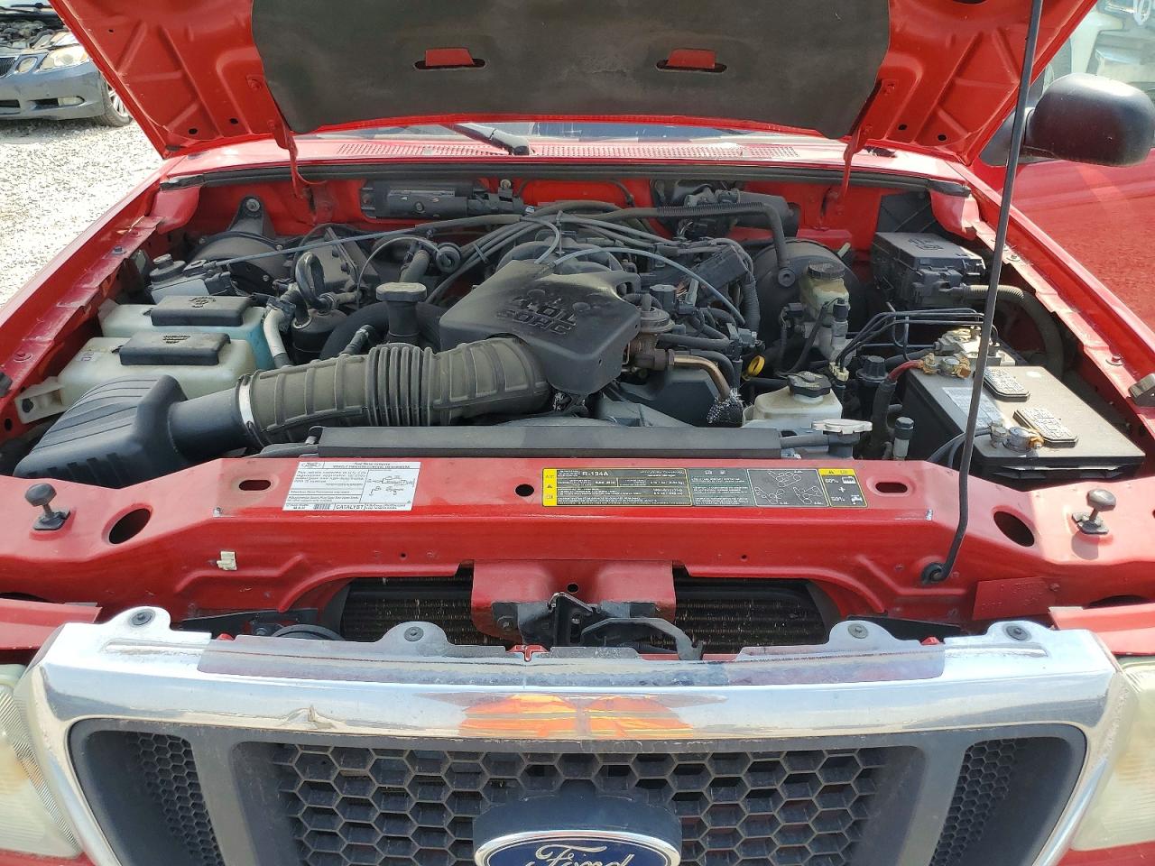 2005 Ford Ranger Super Cab Red vin: 1FTZR45E55PA37620
