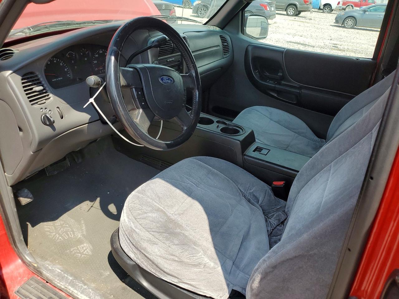 2005 Ford Ranger Super Cab Red vin: 1FTZR45E55PA37620