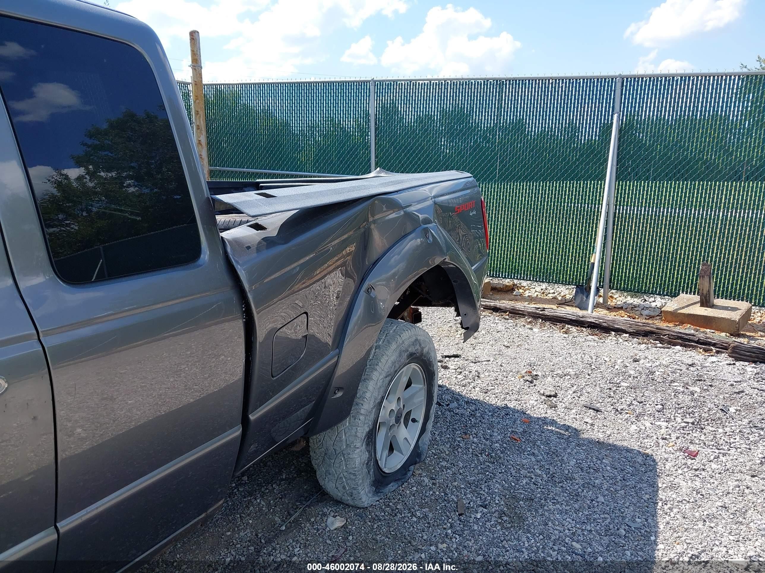 2007 Ford Ranger   Gray vin: 1FTZR45E57PA70443