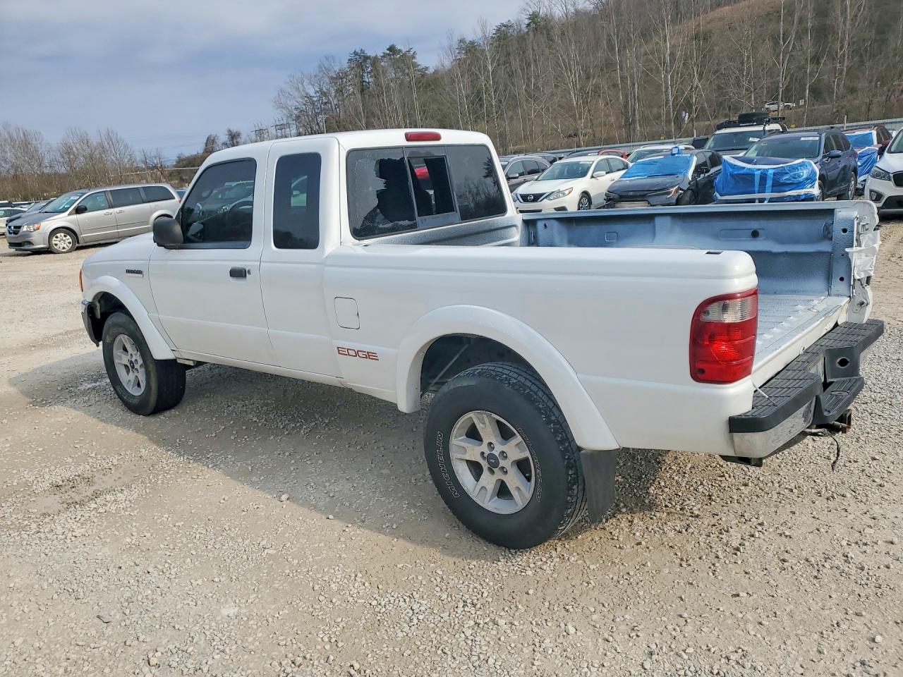 2004 Ford Ranger Super Cab White vin: 1FTZR45E64TA15244
