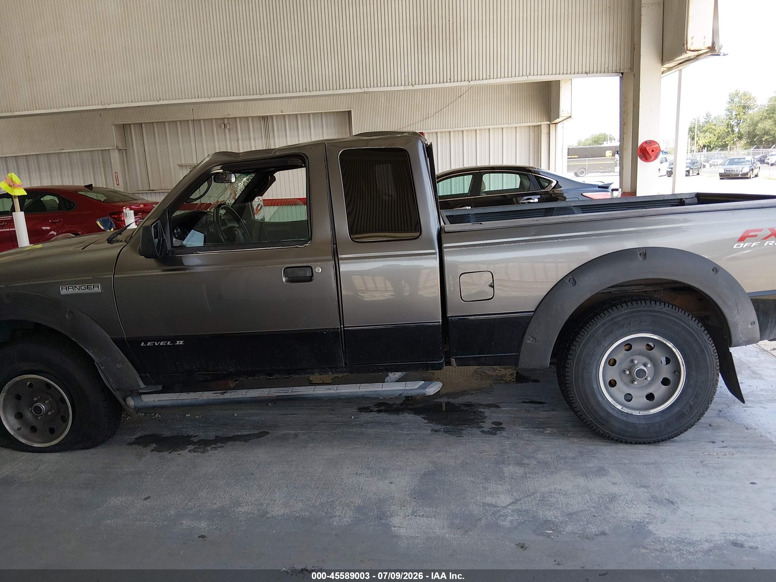 2006 Ford Ranger   Серый vin: 1FTZR45E66PA07172