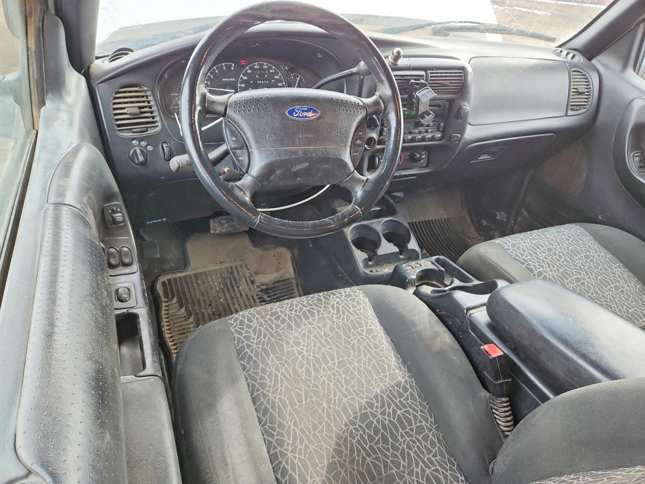 2002 Ford Ranger Super Cab Серебряный vin: 1FTZR45E72PB42204