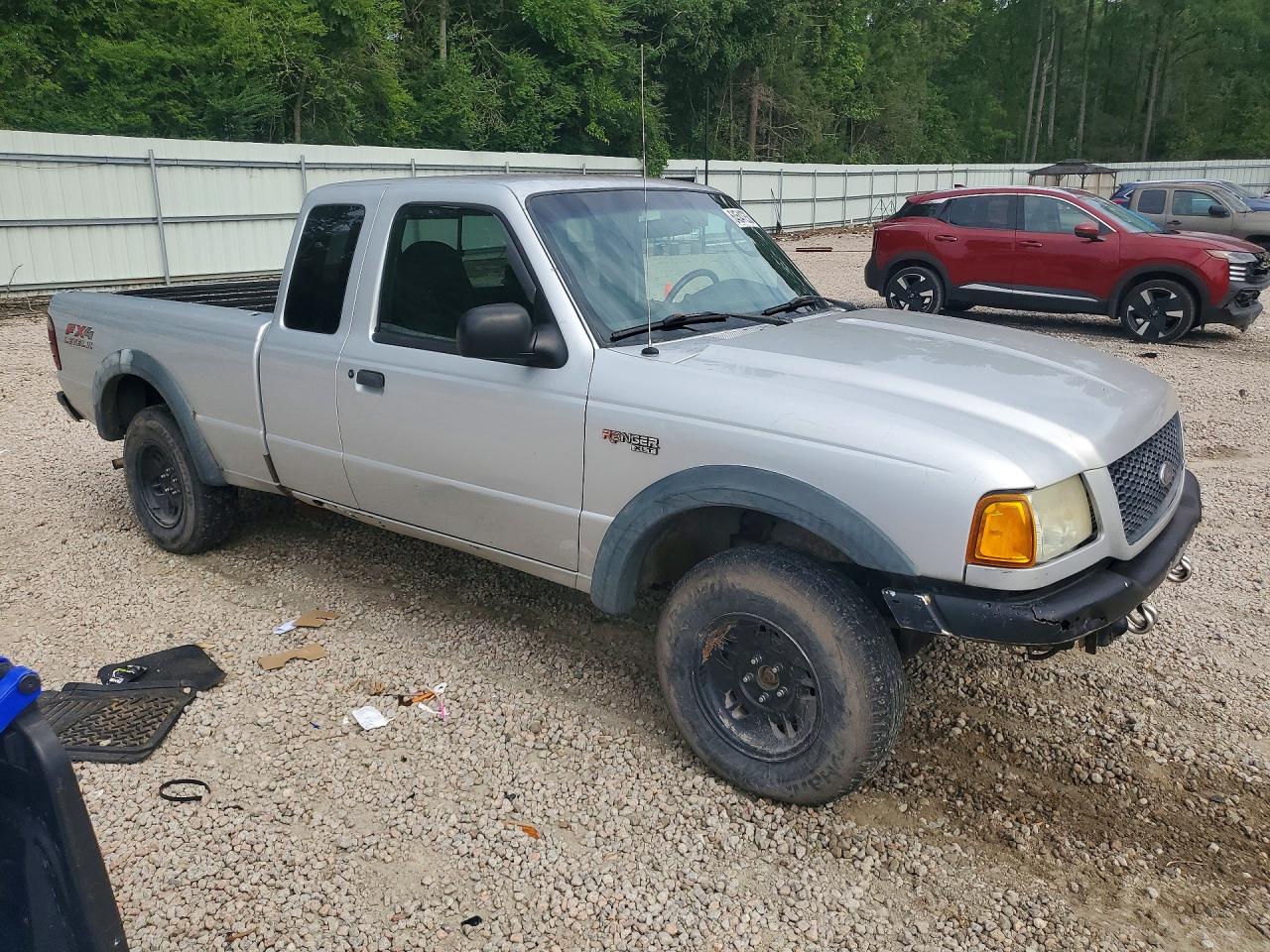2003 Ford Ranger Super Cab Silver vin: 1FTZR45E73PA20203