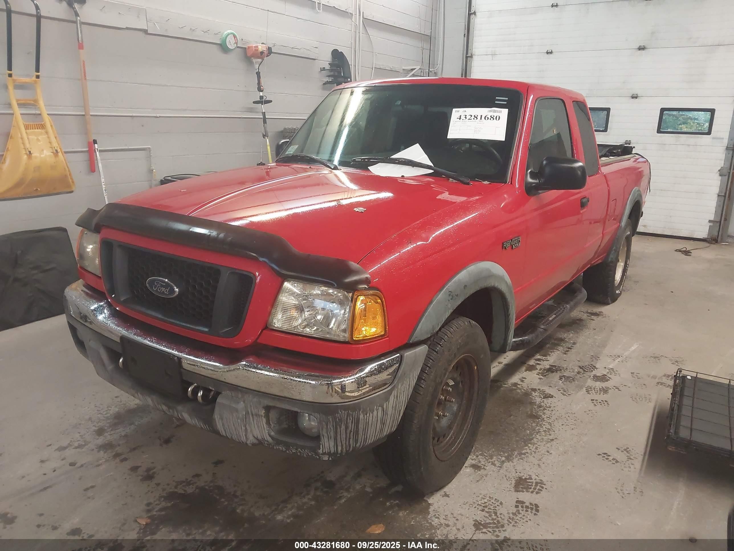 2004 Ford Ranger Super Cab Red vin: 1FTZR45E74PA00115