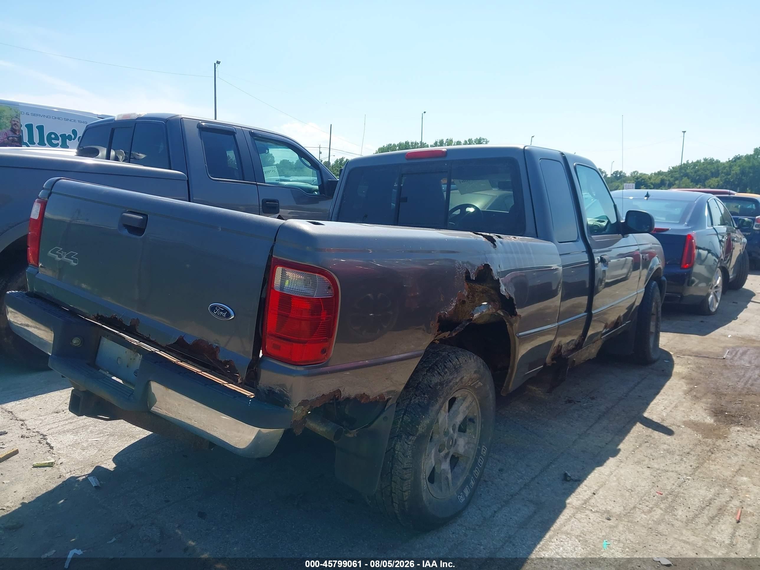 2004 Ford Ranger   Серый vin: 1FTZR45E74PB45431