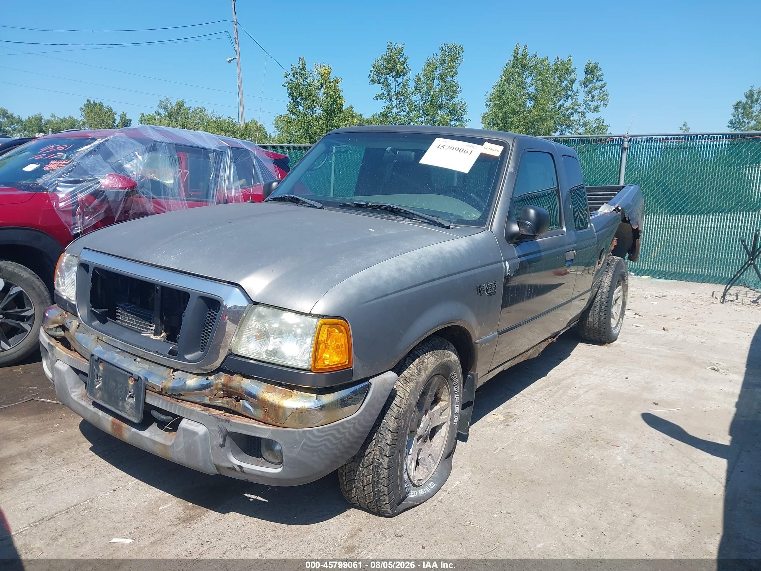 2004 Ford Ranger   Серый vin: 1FTZR45E74PB45431